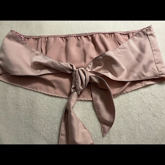 Motel Rocks Tie Top - Picture 5 of 5